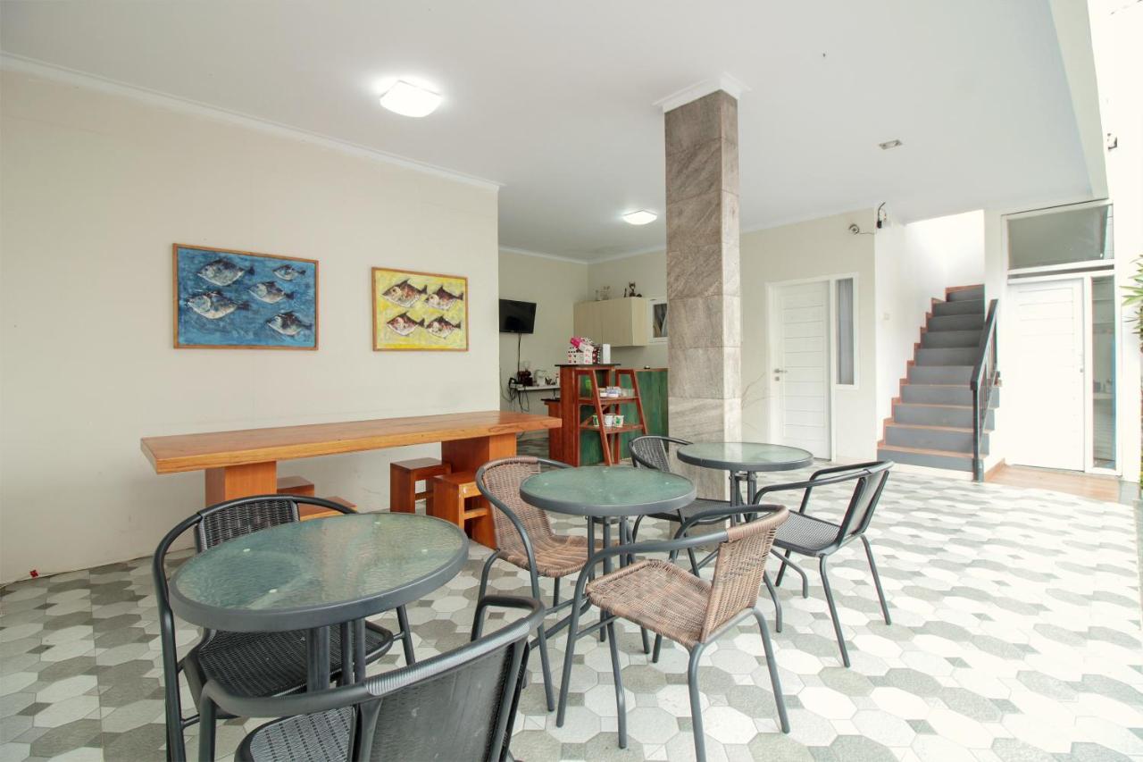 Oyo 396 Tibrae Residence Syariah Lembang Dış mekan fotoğraf